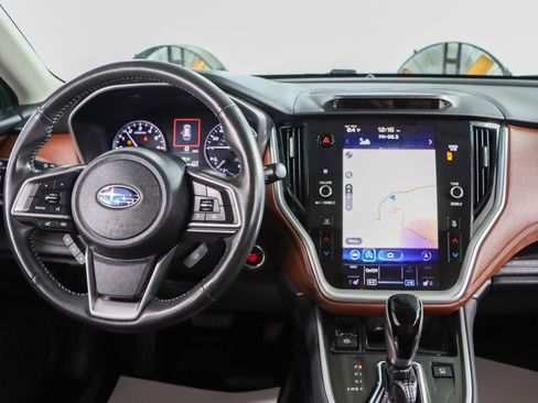 Used 2022 Subaru Outback Touring image 17