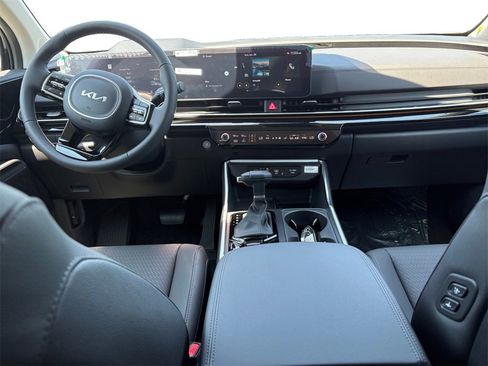 New 2026 Kia Carnival SX Prestige image 10