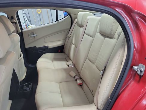 Used 2008 Pontiac Grand Prix image 28