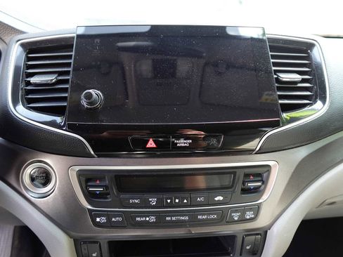 Certified 2021 Honda Pilot EX image 21