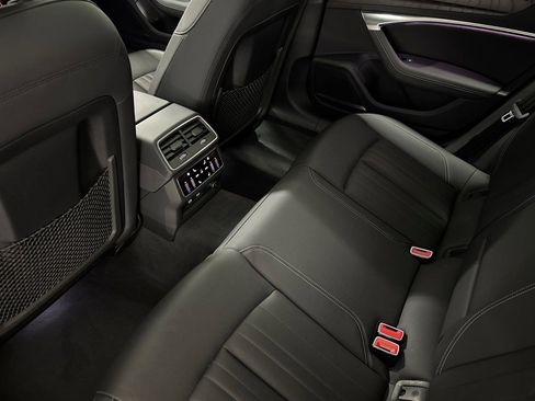 Used 2022 Audi A6 Premium Plus image 28