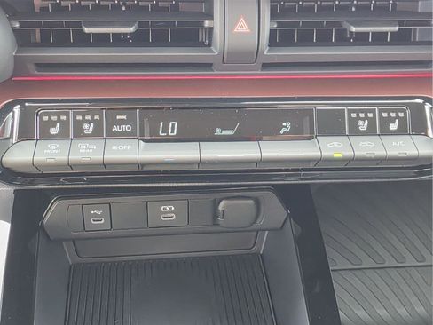 New 2026 Toyota Prius Plug-In Hybrid image 23