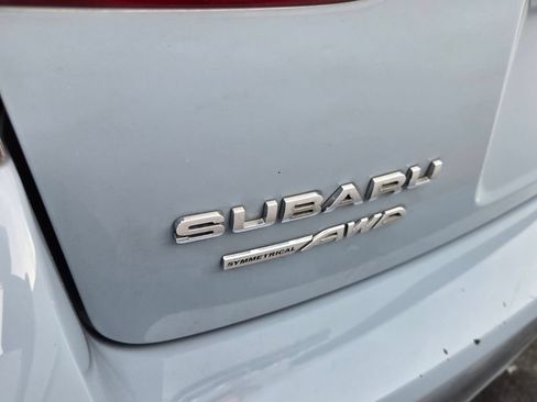 Used 2020 Subaru Crosstrek 2.0i Premium w/ Moonroof Package 1 AWD/4WD image 11