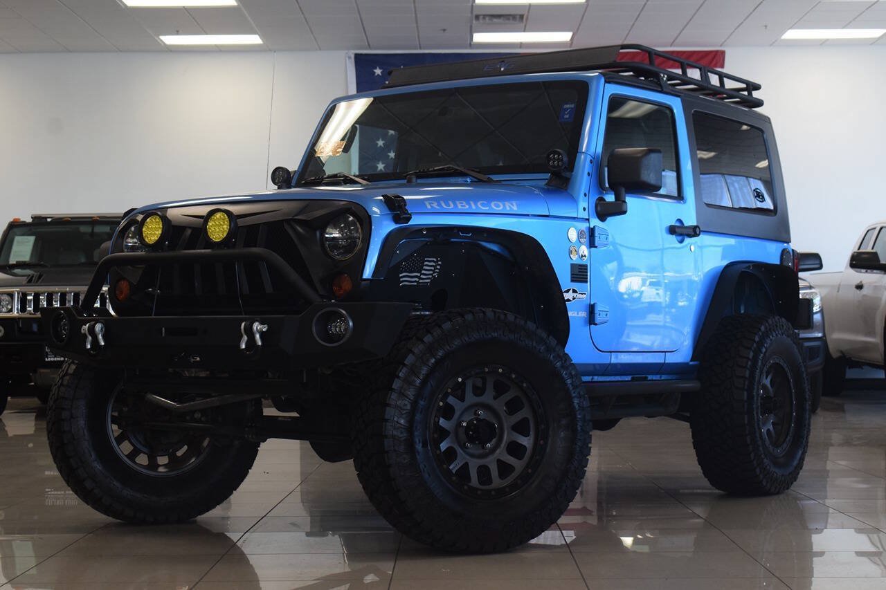 Used 2010 Jeep Wrangler Rubicon w/ PWR Convenience Group AWD/4WD image 3