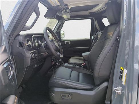 New 2025 Jeep Wrangler Unlimited Rubicon 392 image 4