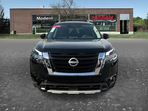 Certified 2023 Nissan Rogue SL w/ SL Premium Package image 6