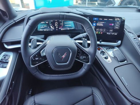 Used 2023 Chevrolet Corvette Stingray Premium Cpe w/ Z51 Performance Package RWD image 10