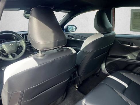 Certified 2025 Toyota Camry SE image 17
