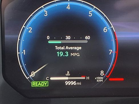 Used 2025 Toyota Land Cruiser image 15