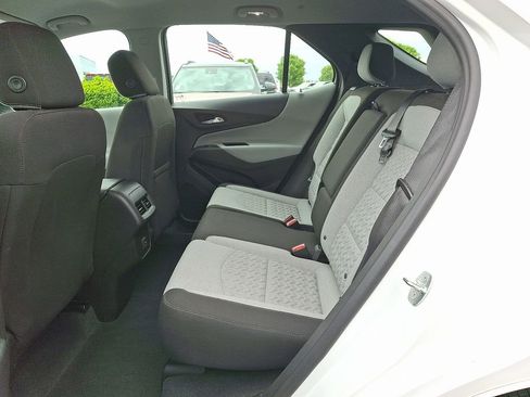 Certified 2023 Chevrolet Equinox LS FWD image 10