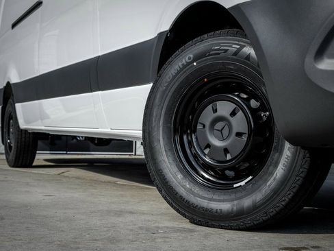 New 2026 Mercedes-Benz Sprinter 2500 image 7