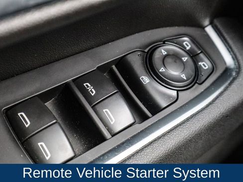 Used 2025 Chevrolet Silverado 2500 LT w/ Convenience Package image 20