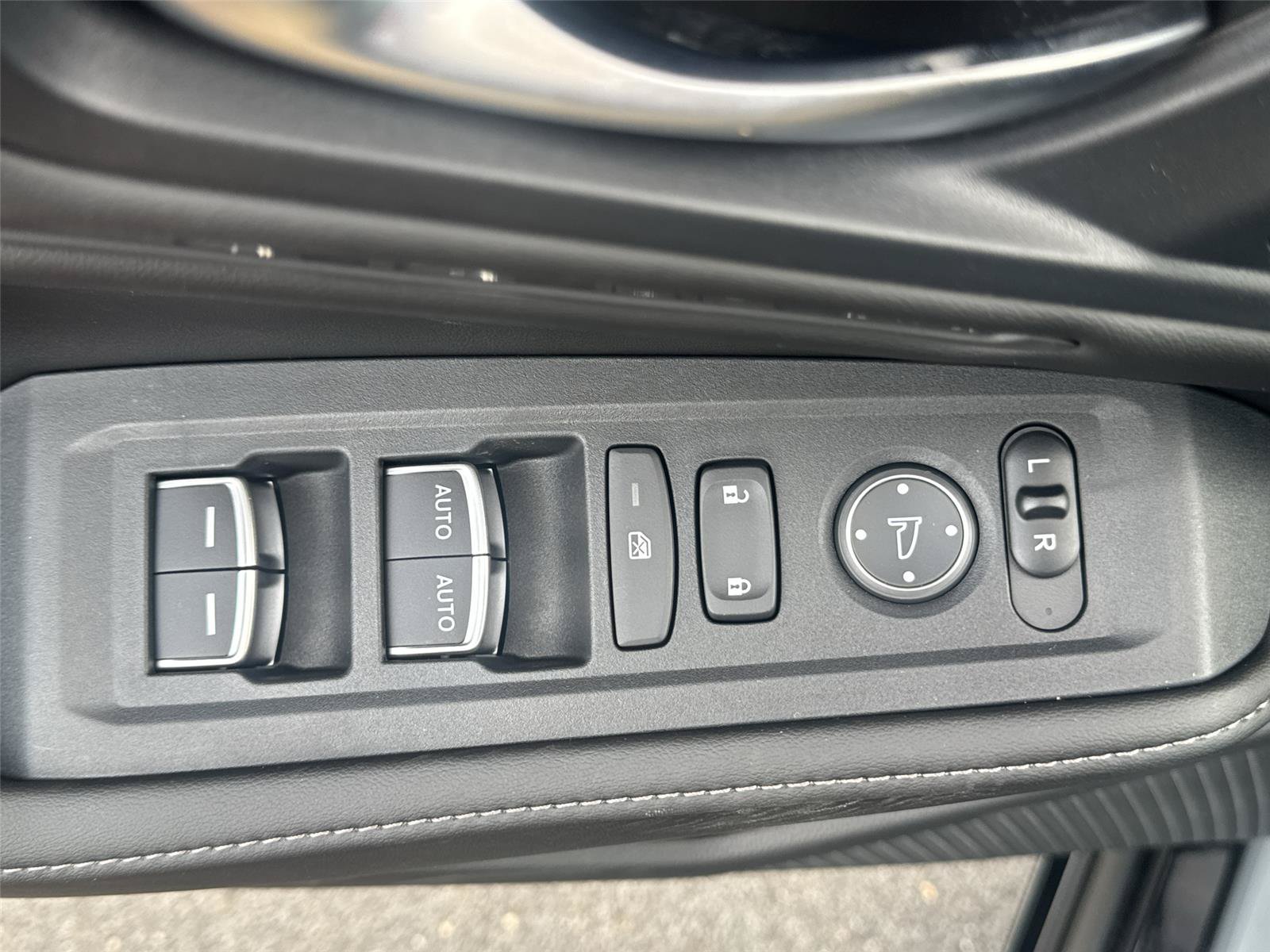 New 2026 Honda Accord Hybrid Sport-L FWD image 21