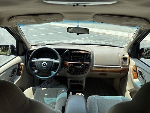 Used 2001 MAZDA Tribute LX FWD image 8