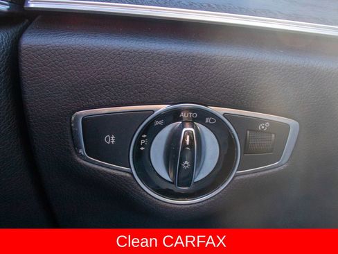 Used 2018 Mercedes-Benz E 300 4MATIC image 14