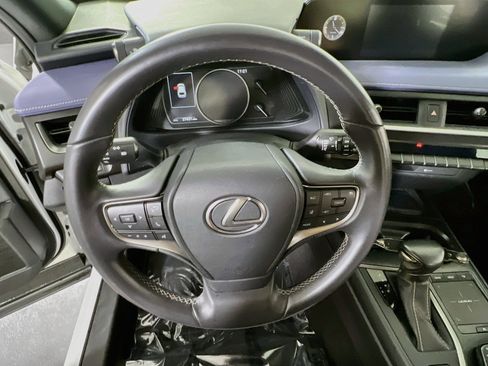 Used 2021 Lexus UX 250h w/ Accessory Package (Z2) AWD/4WD image 11