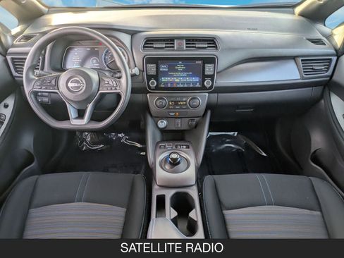 Used 2023 Nissan Leaf S image 13