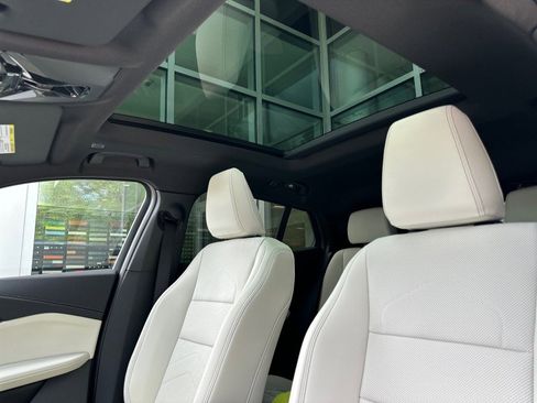 New 2026 BMW X2 xDrive28i w/ Convenience Package image 30