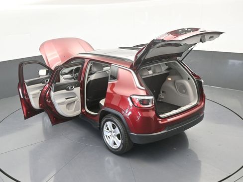 Used 2022 Jeep Compass Latitude w/ Sun and Sound Group image 66