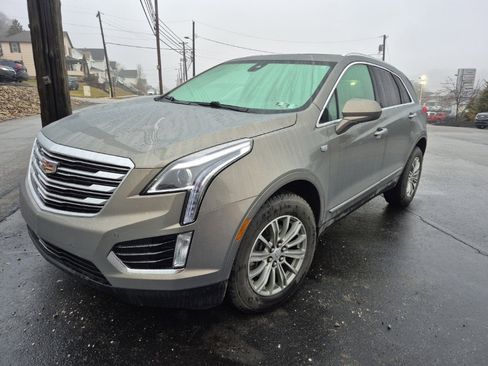 Used 2019 Cadillac XT5 Luxury image 3
