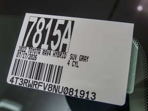 Certified 2022 Toyota RAV4 XLE AWD/4WD image 28