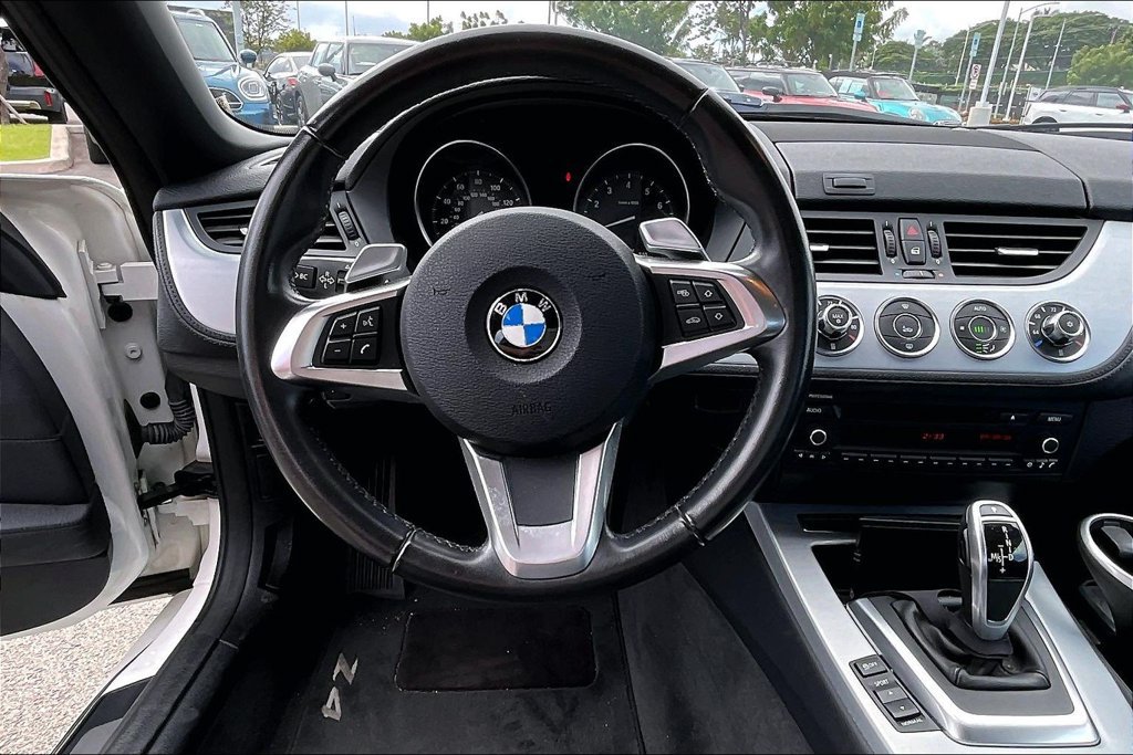 Used 2011 BMW Z4 sDrive35i RWD image 5
