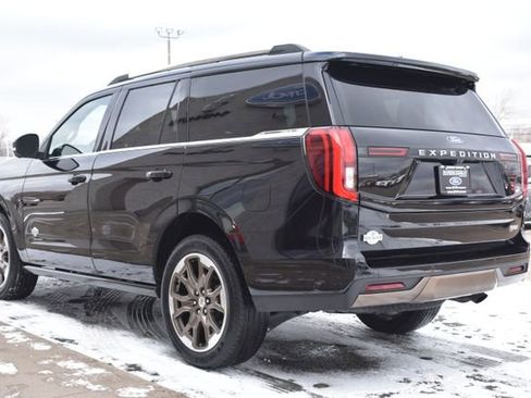 Used 2025 Ford Expedition King Ranch AWD/4WD image 5