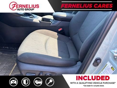 Used 2023 Toyota RAV4 XLE w/ Convenience Package AWD/4WD image 9