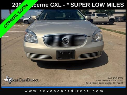 Used 2008 Buick Lucerne CXL w/ Ultra Confidence Package FWD image 2