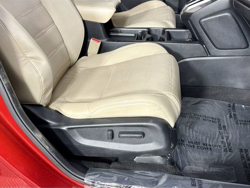 Used 2017 Honda CR-V Touring image 36