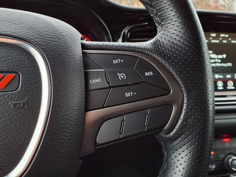 Used 2024 Dodge Durango SXT image 10