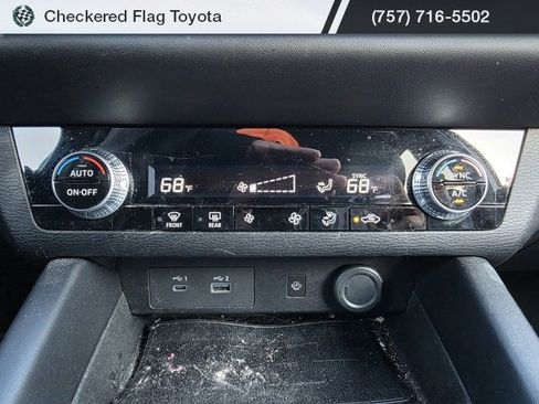 Used 2022 Mitsubishi Outlander SEL Black Edition image 19