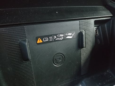 Used 2025 GMC Hummer EV 3X image 64