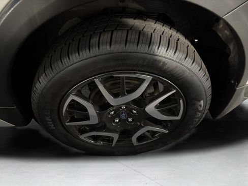 Used 2021 Subaru Crosstrek Hybrid image 5