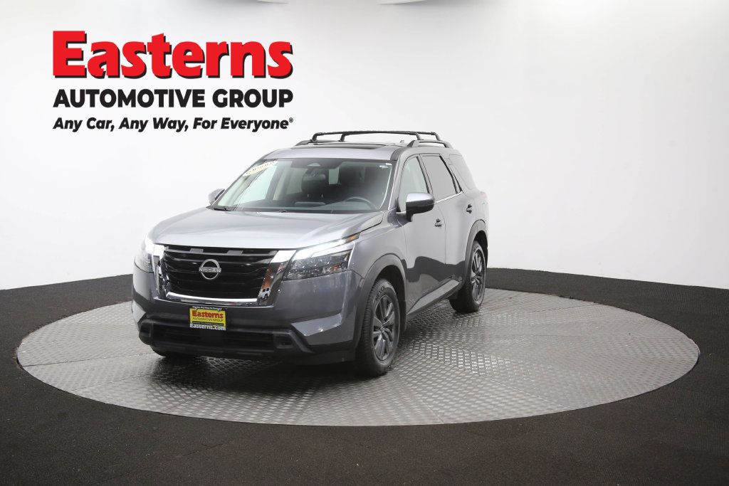 Used 2023 Nissan Pathfinder SV w/ SV Premium Package AWD/4WD image 60