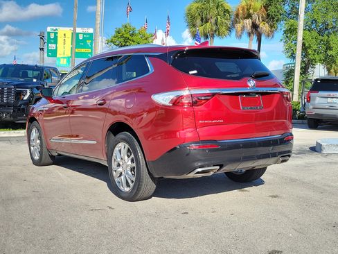 Used 2022 Buick Enclave Premium w/ Experience Buick Package image 7