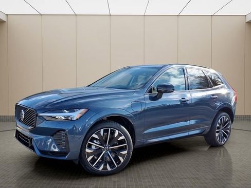 New 2026 Volvo XC60 T8 Ultra w/ Protection Package Premier image 2