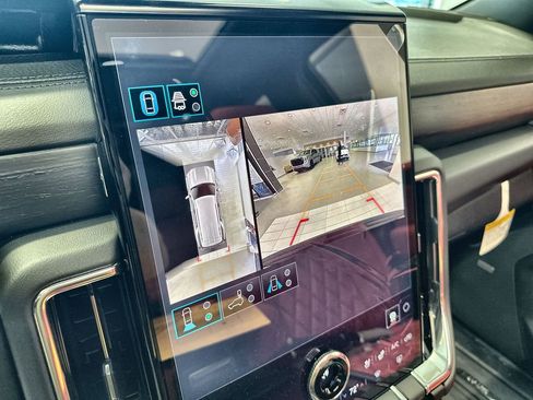New 2026 GMC Yukon Denali w/ Sun & Power Step Package RWD image 29