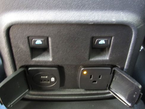 Used 2021 Ford Bronco Wildtrak AWD/4WD image 33