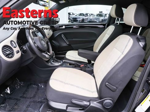 Used 2018 Volkswagen Beetle 2.0T S image 14