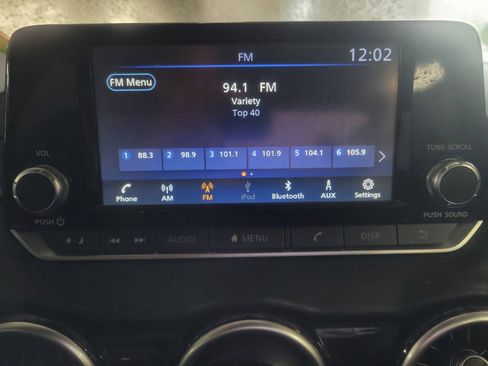 Used 2024 Nissan Sentra S FWD image 25