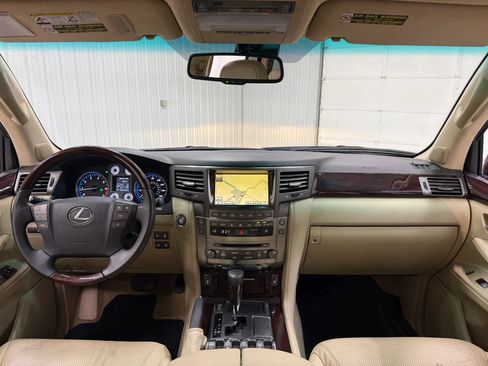 Used 2010 Lexus LX 570 4WD image 13
