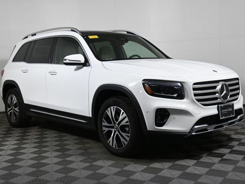 Certified 2026 Mercedes-Benz GLB 250 4MATIC image 8