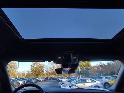 New 2025 Jeep Grand Cherokee L Altitude image 30