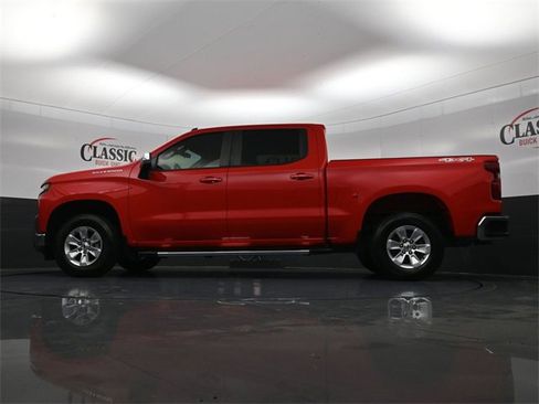 Certified 2021 Chevrolet Silverado 1500 LT image 23