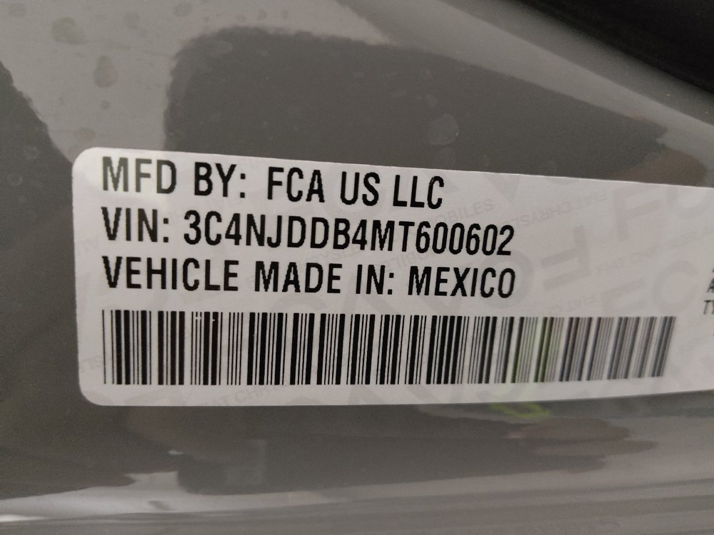 Used 2021 Jeep Compass Trailhawk AWD/4WD image 33