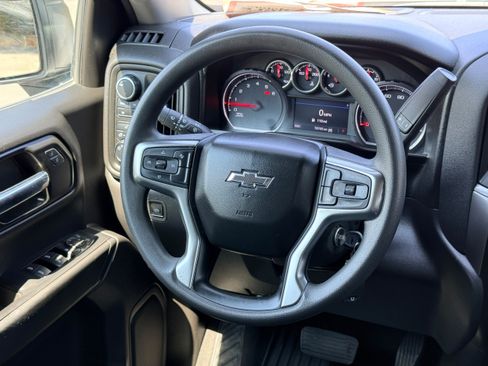 Used 2021 Chevrolet Silverado 1500 Custom Trail Boss w/ Safety Confidence Package AWD/4WD image 16