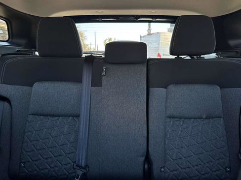 Used 2026 Nissan Kicks SV image 14