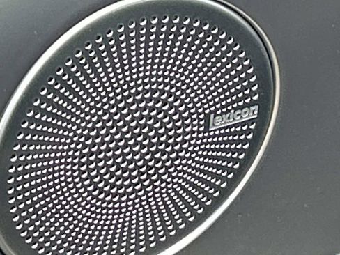 New 2026 Genesis G70 2.5T Prestige image 18