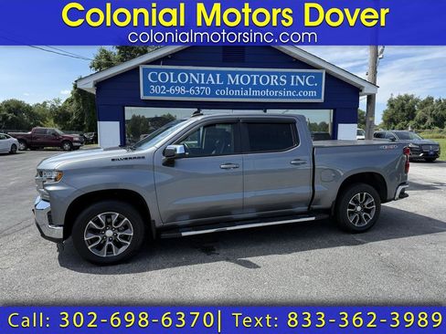 Used 2021 Chevrolet Silverado 1500 LT w/ Convenience Package II AWD/4WD image 1